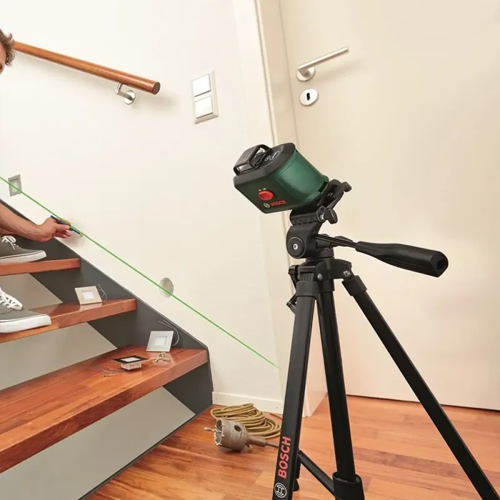 Bosch UniversalLevel 360 Set лазерный нивелир со штативом TP 320, 0603663E02
