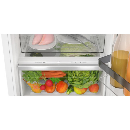 Встраиваемый двухкамерный холодильник Bosch KIN96VFD0