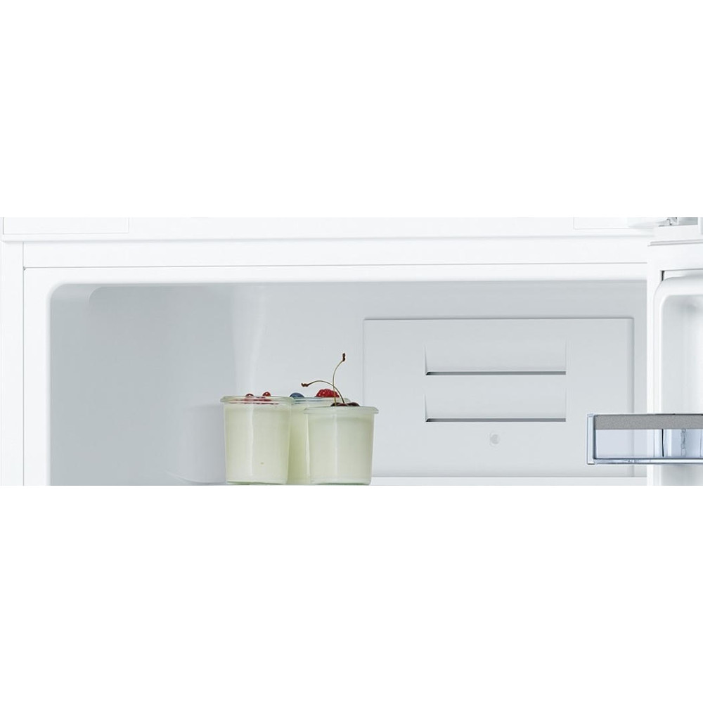 Двухкамерный холодильник Bosch KGN 39XW14 R