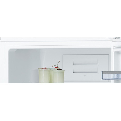 Двухкамерный холодильник Bosch KGN 39XW14 R